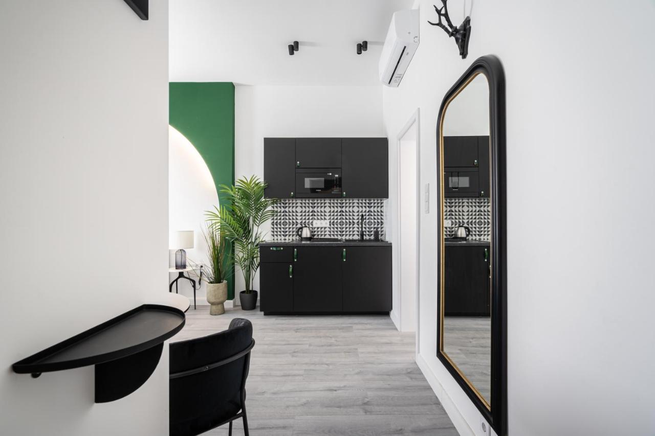 R6 - Boutique Apartments, Best Location By Bqa Budapest Exterior foto